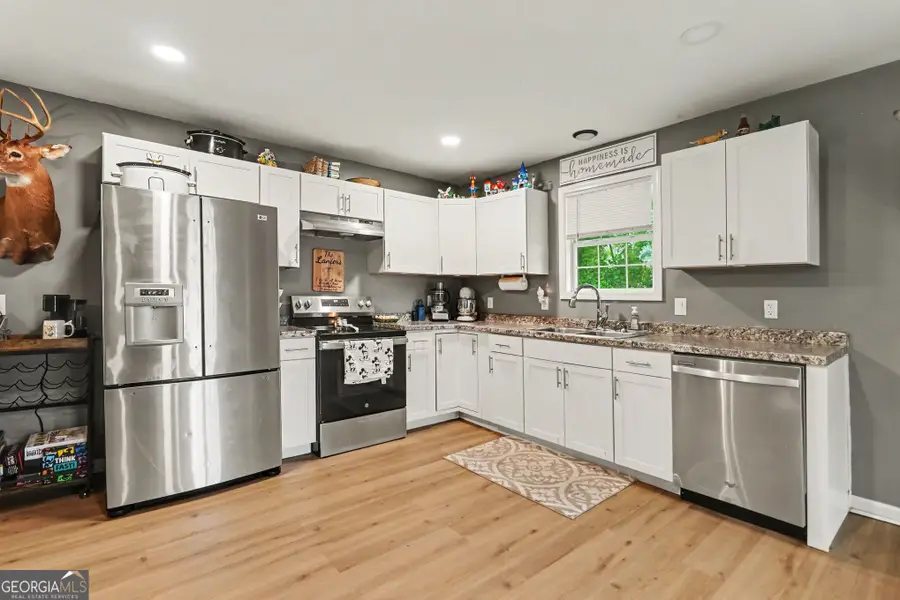 55 W Rocky Street Ne, White, GA 30184 - #2