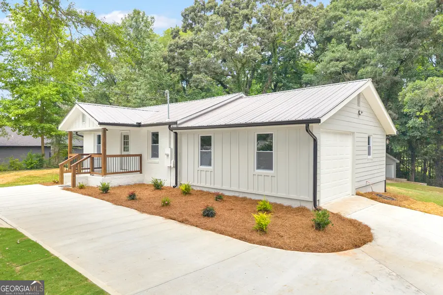 152 Mountain Creek Drive, Pendergrass, GA 30567 - #2