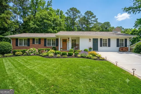2168 Cannon Hill Road Sw, Lilburn, GA 30047