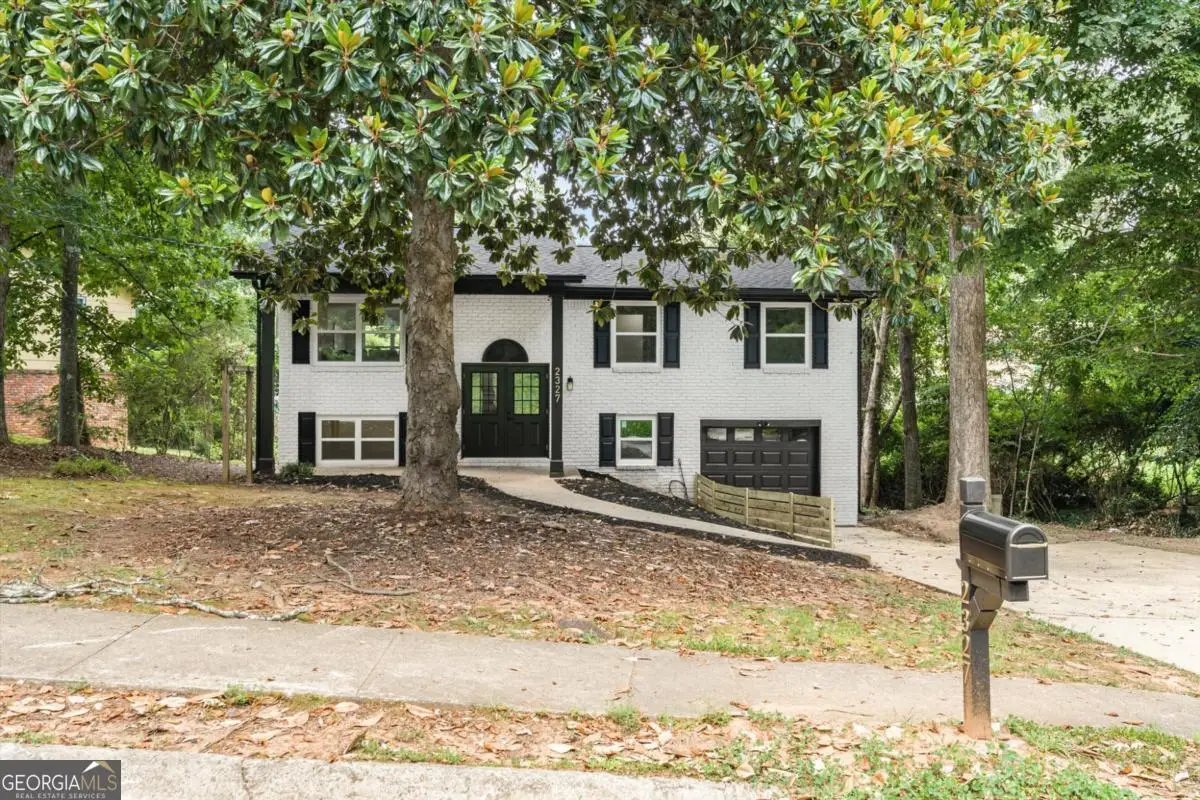 2327 Greenway Drive, Decatur, GA 30035 - #1