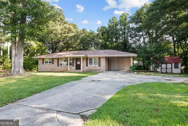 3433 Arthur Drive, Lithia Springs, GA 30122