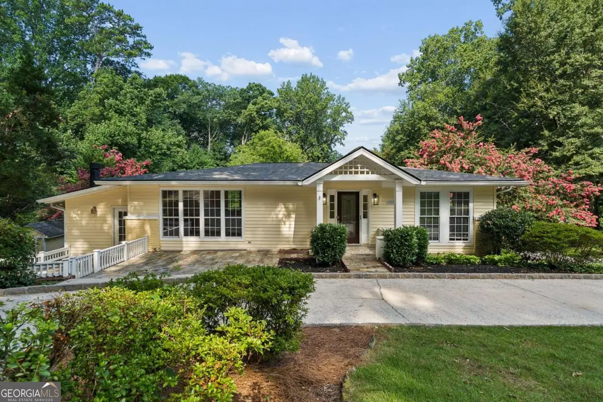 1055 Lee Circle Ne, Atlanta, GA 30324 - #1