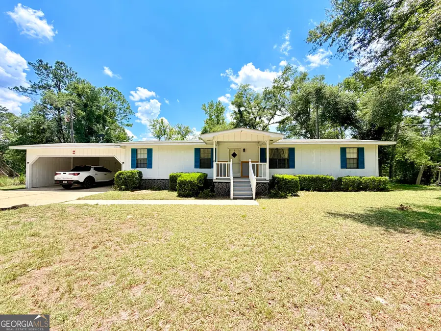 86 Shadydale Road, Lumber City, GA 31549 - #2