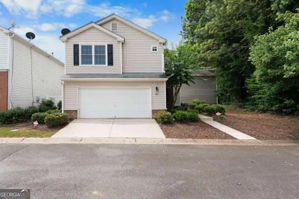621 W Oaks Drive, Woodstock, GA 30188