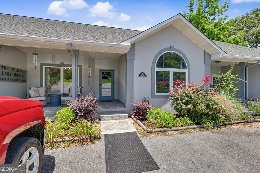 209 N Berrong Street #B, Hiawassee, GA 30546 - #3