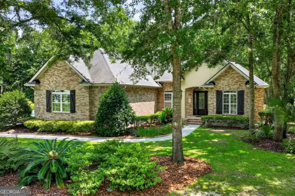 639 Chastain Circle, Richmond Hill, GA 31324