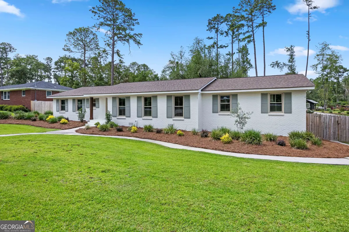 1203 Lakeview Dr, Valdosta, GA 31602 - #1