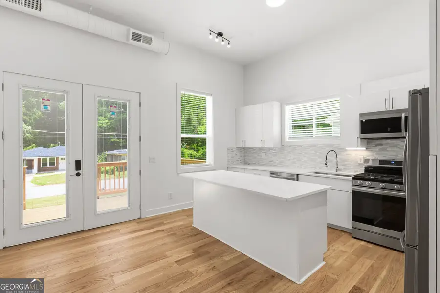 2585 Hood Avenue Nw, Atlanta, GA 30318 - #2