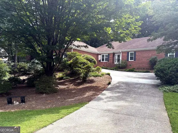2032 Signal Ridge Chase, Kennesaw, GA 30152