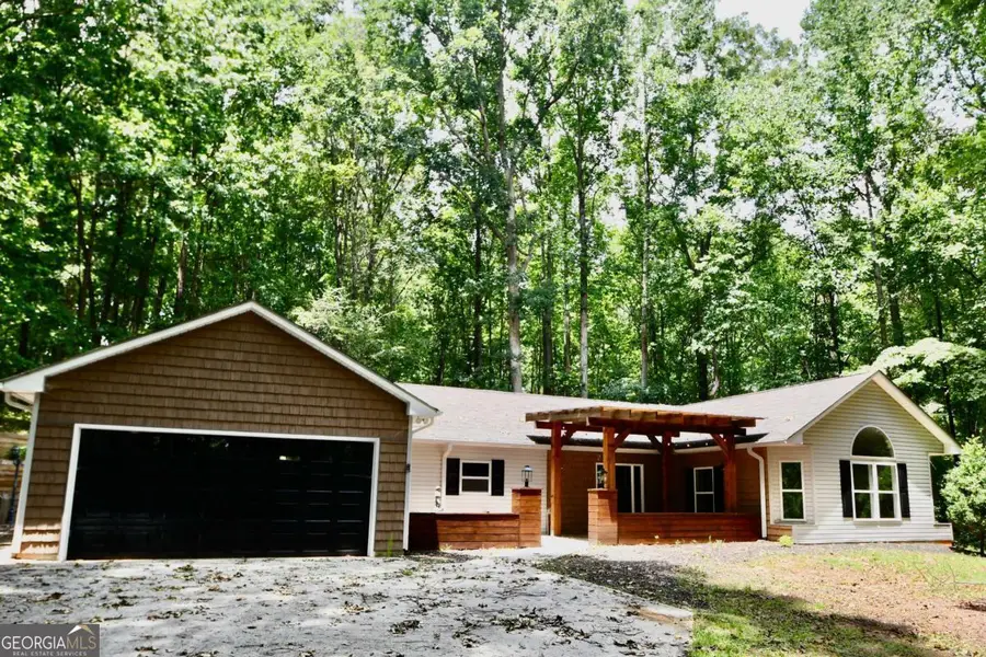 257 Lake Place Drive, Lavonia, GA 30553 - #2