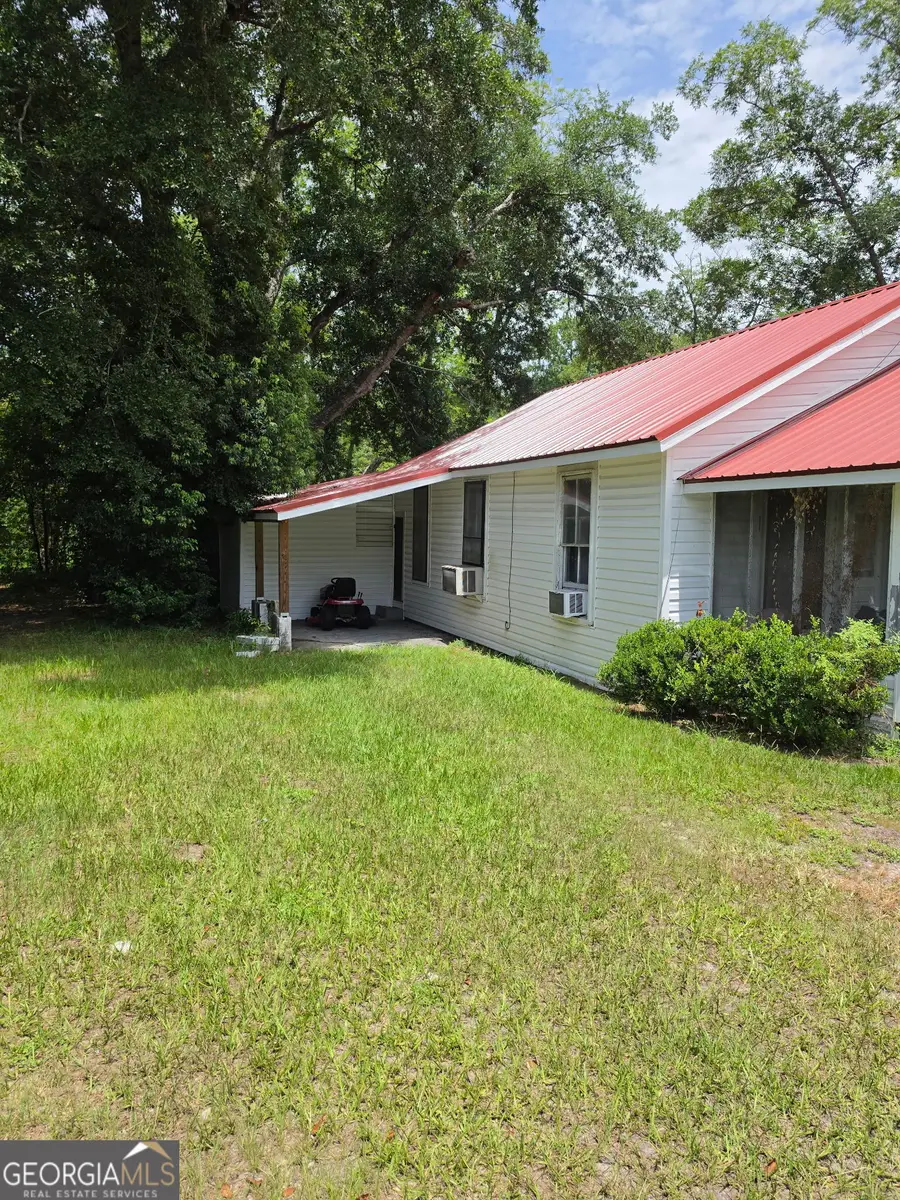 109 Dewey Street, Waycross, GA 31501 - #2