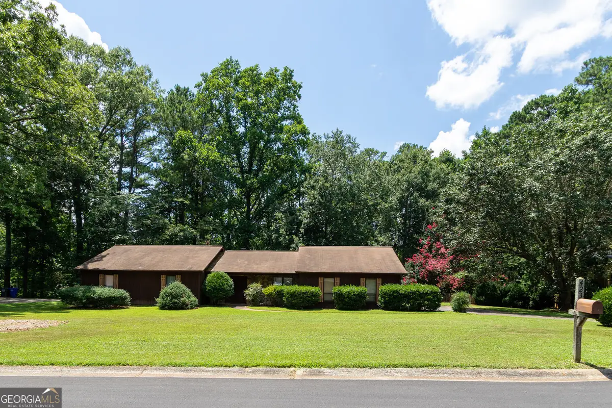 423 Dartmoor Drive, Marietta, GA 30064 - #1