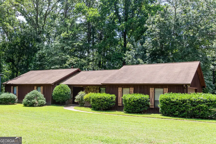 423 Dartmoor Drive, Marietta, GA 30064 - #2