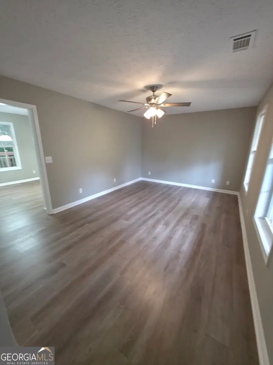 160 Williamsburg Way, Winder, GA 30680 - #2
