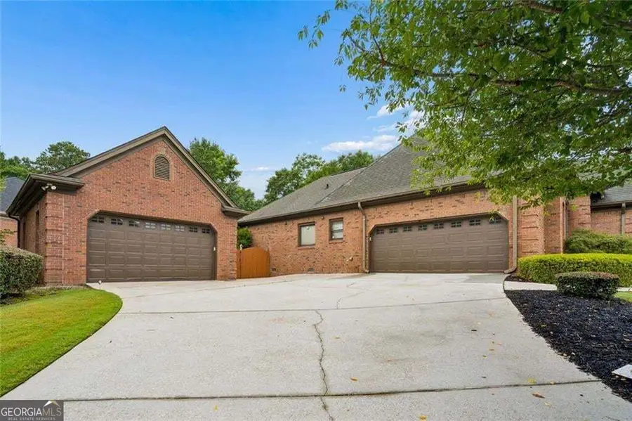 315 Savannah Place, Loganville, GA 30052 - #2