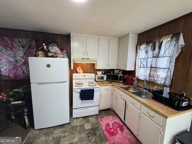 624 Moody Street, Griffin, GA 30223 - #3