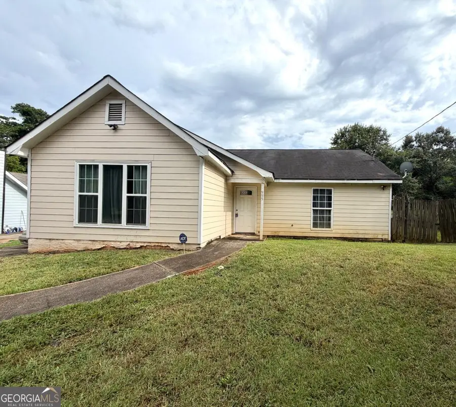 955 Pinecrest Drive, Forest Park, GA 30297 - #2