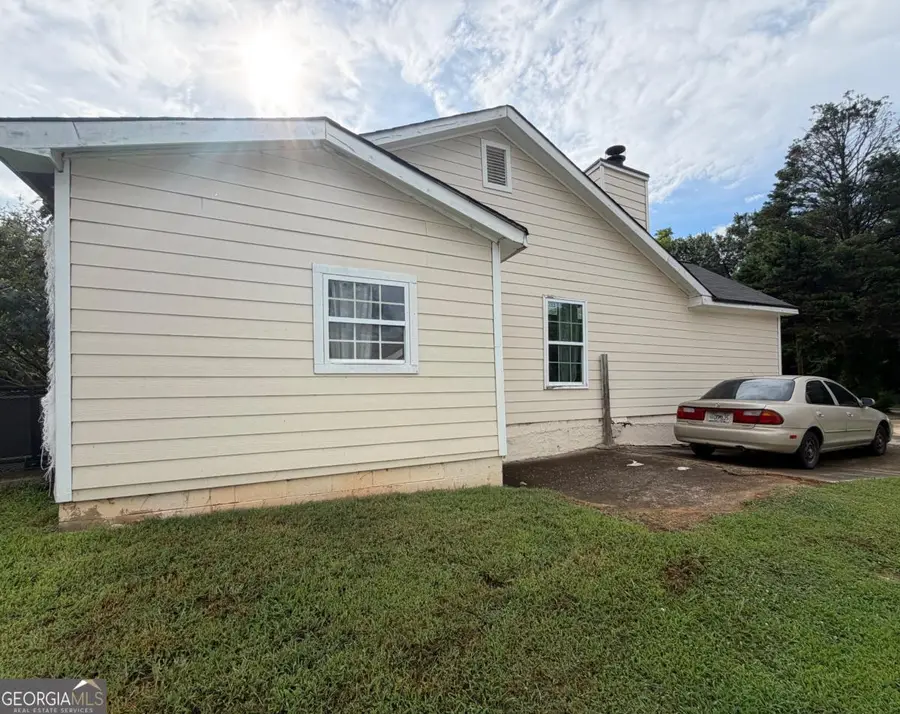 955 Pinecrest Drive, Forest Park, GA 30297 - #3