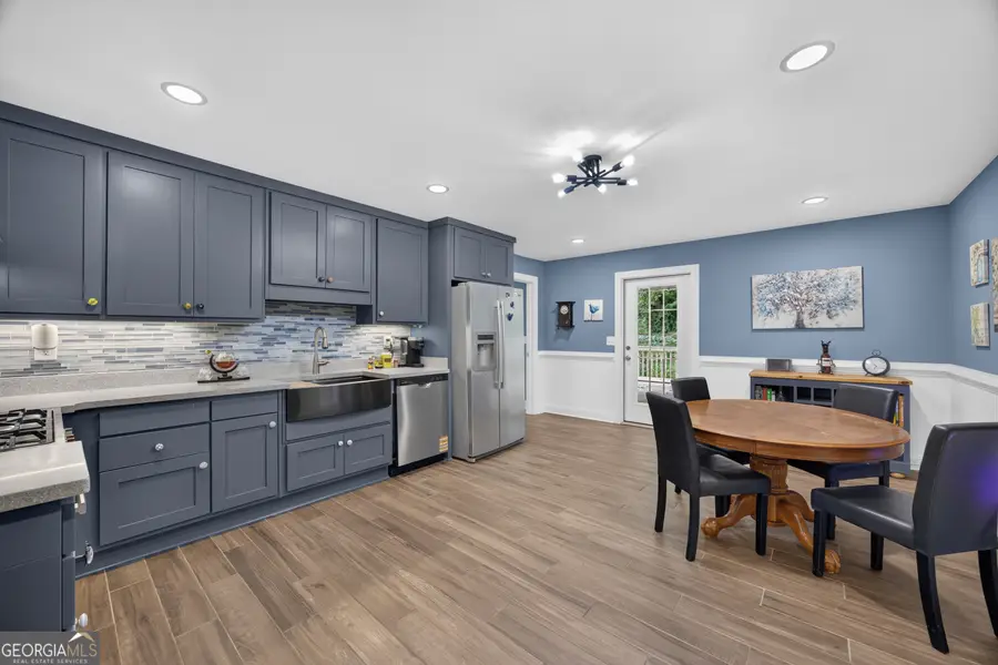 171 NE Broad Street, Fairburn, GA 30213 - #2