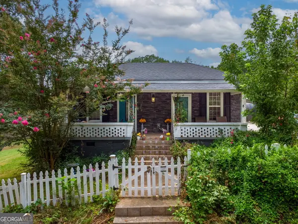 94 E Wood Street, Newnan, GA 30263