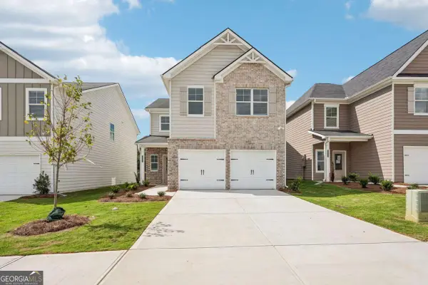 104 Vickers Point Drive, Fairburn, GA 30213