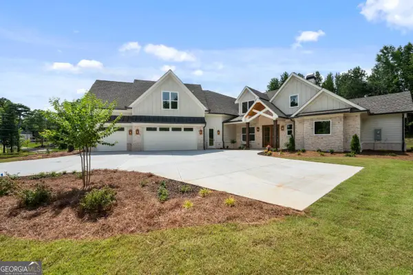 2889 Briscoe Road, Loganville, GA 30052