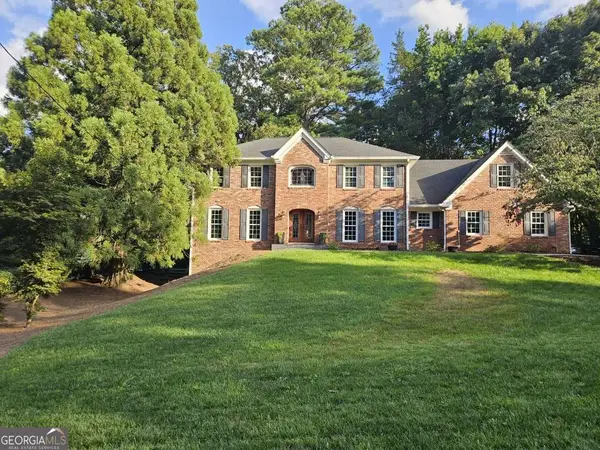 2303 Fenhurst Place, Atlanta, GA 30338