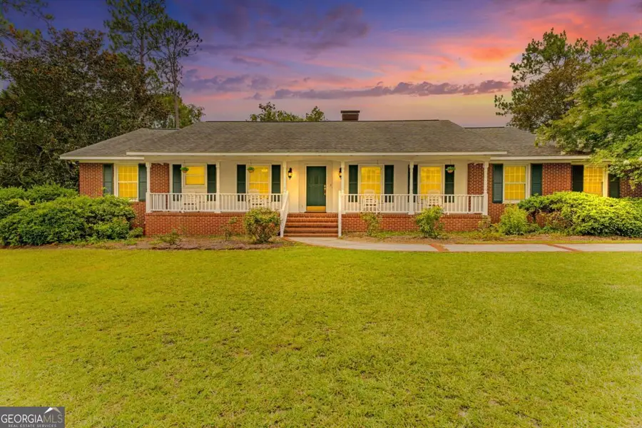 459 Prince Avenue, Swainsboro, GA 30401 - #2