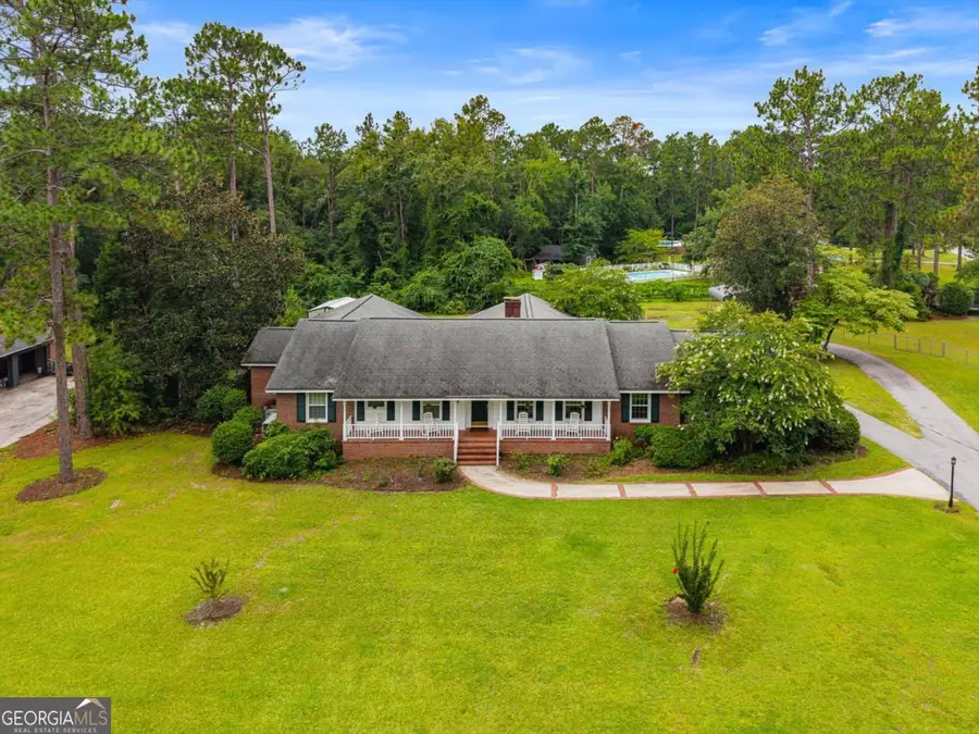 459 Prince Avenue, Swainsboro, GA 30401 - #3