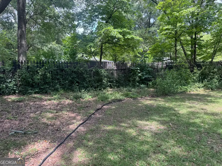 209 Vernon Street, Dublin, GA 31021 - #3