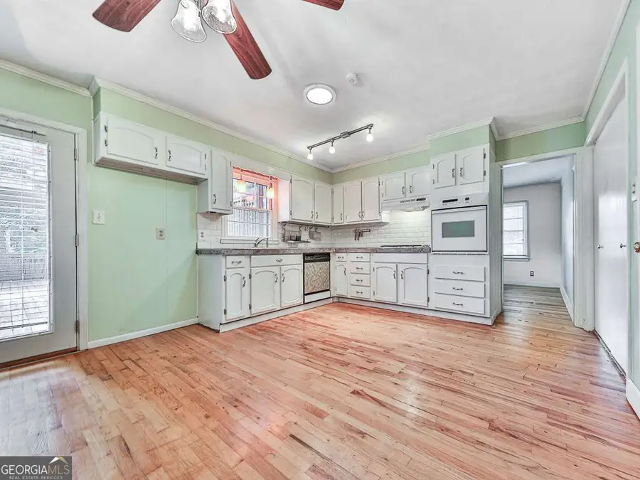 1043 Oakdale Drive Se, Smyrna, GA 30080 - #3