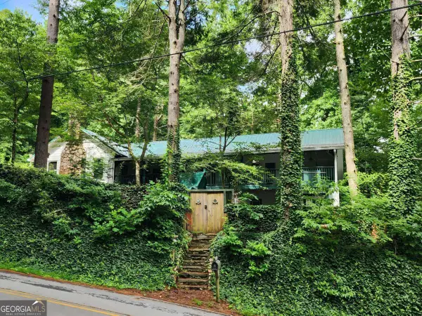 654 Low Gap Road, Lakemont, GA 30552