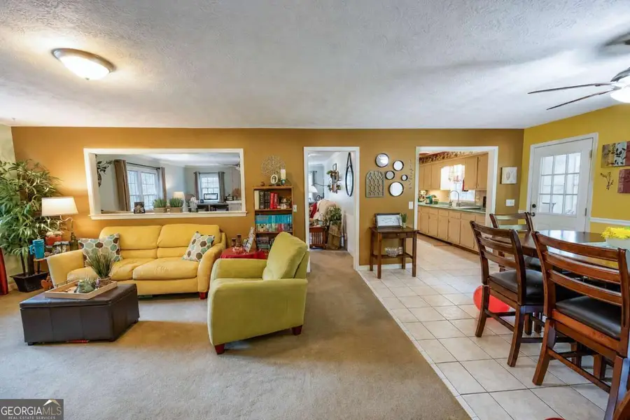 6623 N Seminole Drive, Douglasville, GA 30135 - #3