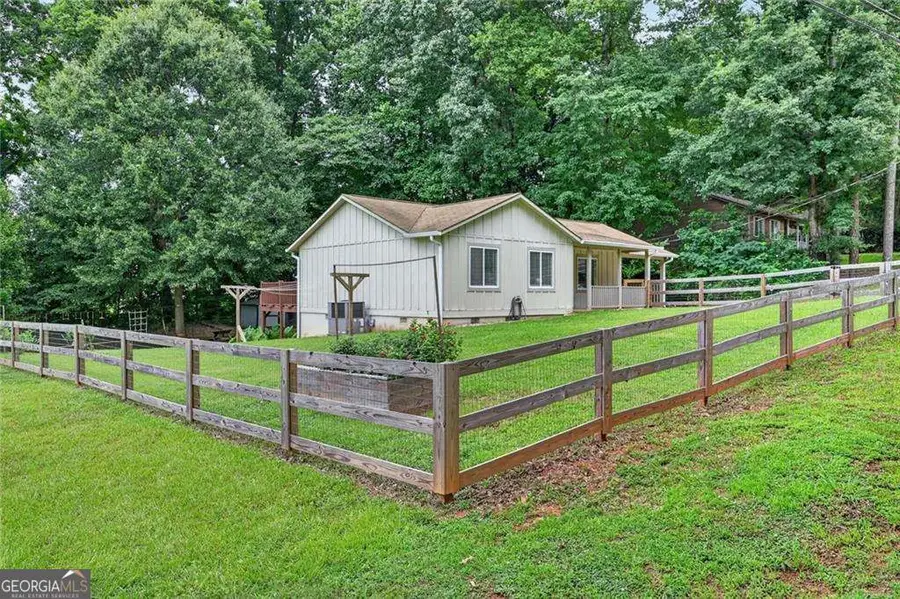 4454 Union Church Road, Flowery Branch, GA 30542 - #2