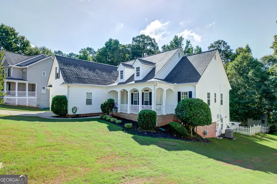 135 Baldwin Court, Newnan, GA 30263 - #2