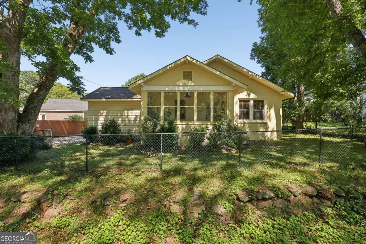 200 S Jackson Street, Hartwell, GA 30643 - #1