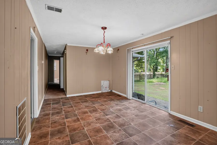 2336 Carnes Road, Jonesboro, GA 30236 - #2