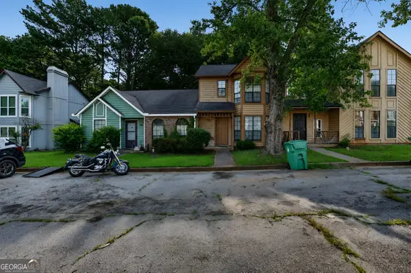 867 Heritage Oaks Drive, Stone Mountain, GA 30088
