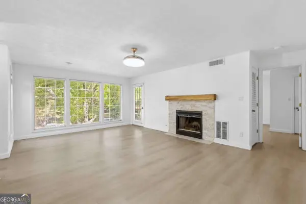 204 Berkeley Woods Drive, Duluth, GA 30096