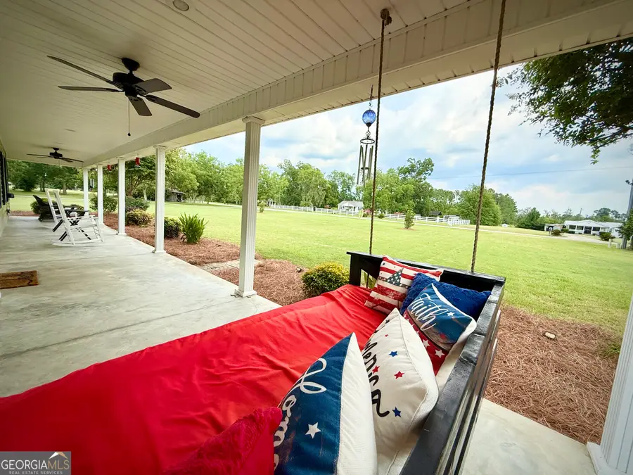 2402 Zoar Road, Baxley, GA 31513 - #2