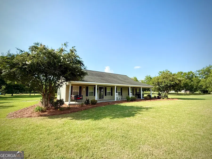 2402 Zoar Road, Baxley, GA 31513 - #3