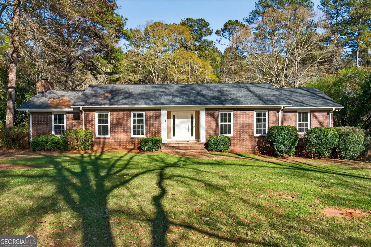 217 Baywood Circle, Lagrange, GA 30240 - #1