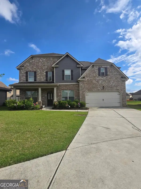 1013 Autumn Drive, Loganville, GA 30052
