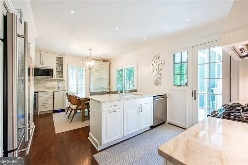 1880 Greystone Road Nw, Atlanta, GA 30318 - #3