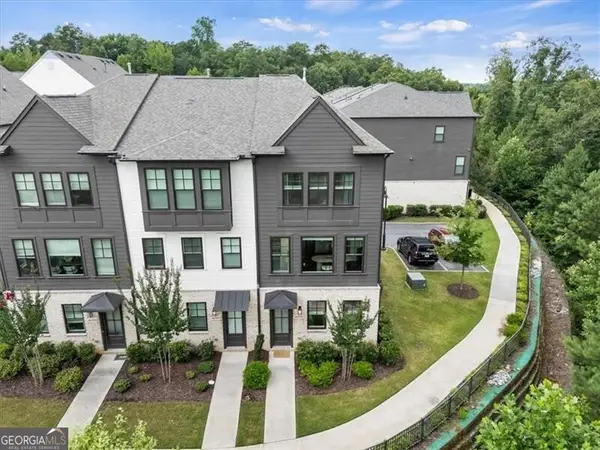 6579 Beacon Drive #327, Atlanta, GA 30328