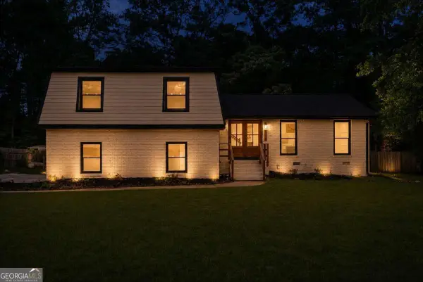 105 Lafayette Drive, Fayetteville, GA 30214