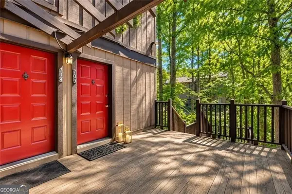 709 River Run Drive, Sandy Springs, GA 30350