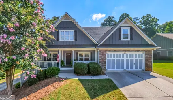 311 Wooded Glen Ln, Carrollton, GA 30117