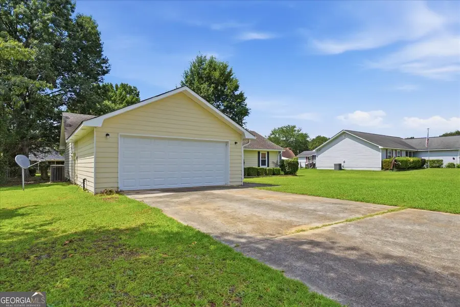 208 Sun Valley Drive, Warner Robins, GA 31093 - #2