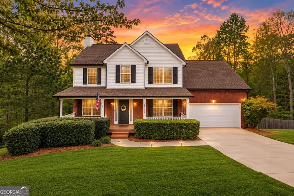 3512 Windy Oaks Way, Loganville, GA 30052